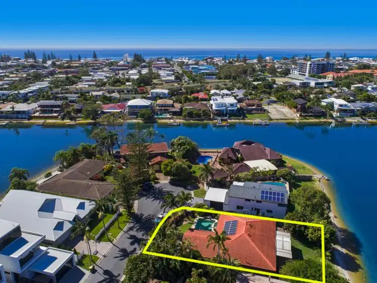 Second view of Homely house listing, 33 Sundowner Court, Mermaid Waters QLD 4218