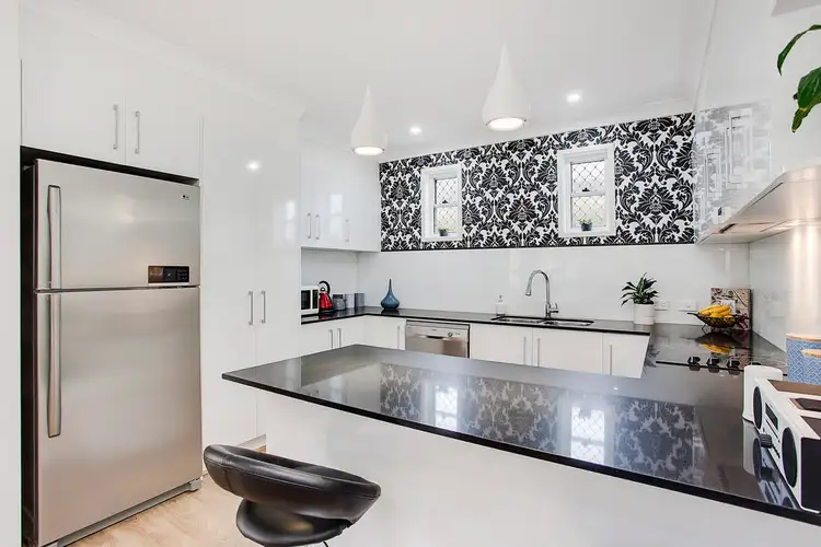 Fifth view of Homely semi-detached listing, 1/104 Nobby Parade, Miami QLD 4220