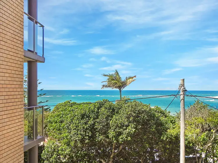 4/20 Esplanade Bulcock Beach, Caloundra QLD 4551