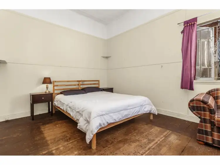 Sixth view of Homely house listing, 8 Abingdon Street, Woolloongabba QLD 4102