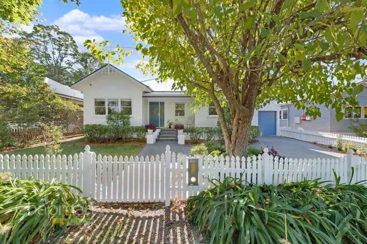 17 Taringha Street, Blaxland NSW 2774