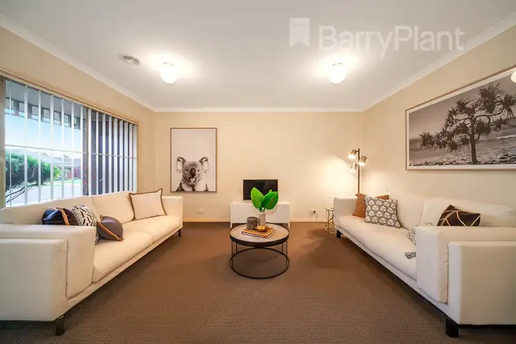 Second view of Homely house listing, 6 Mitchell Close, Pakenham VIC 3810