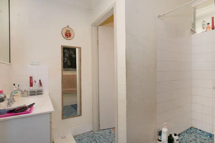 Sixth view of Homely unit listing, 3/126 Greenslopes Street, Edge Hill QLD 4870