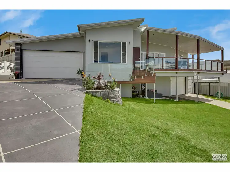 Second view of Homely house listing, 25 Lexington Drive, Lammermoor QLD 4703
