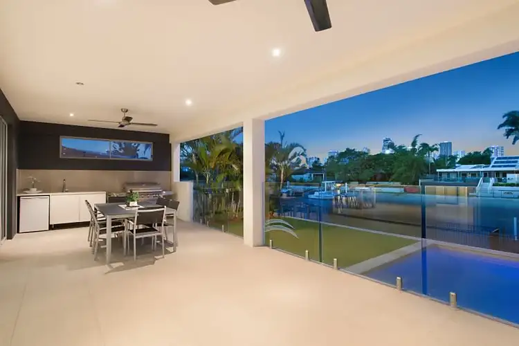 96 Clear Island Road, Broadbeach Waters QLD 4218