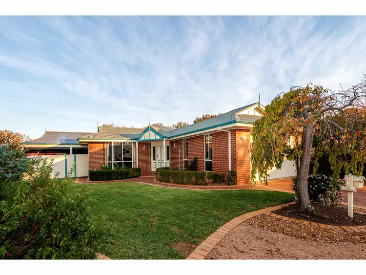21 Stafford Drive, Sale VIC 3850