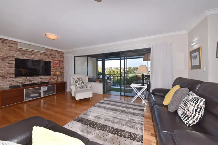 11c Joyce Street, Scarborough WA 6019