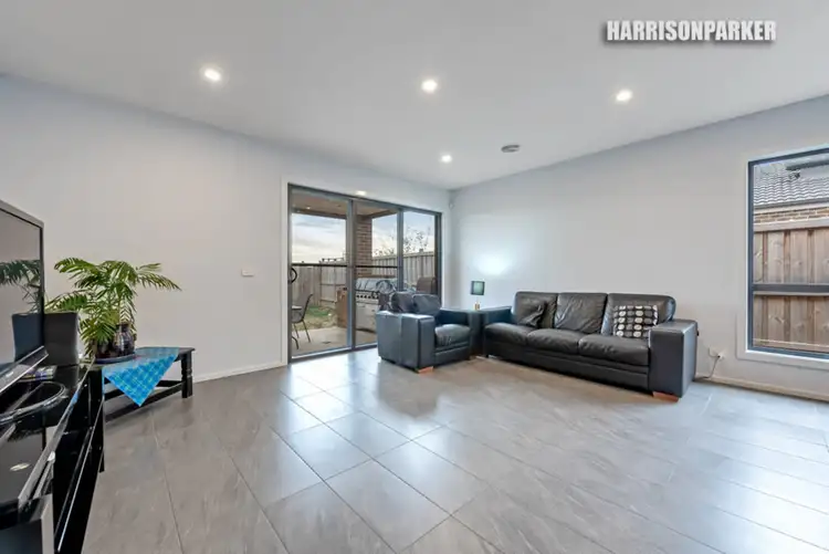 Sixth view of Homely house listing, 3 Scarlet Drive, Greenvale VIC 3059