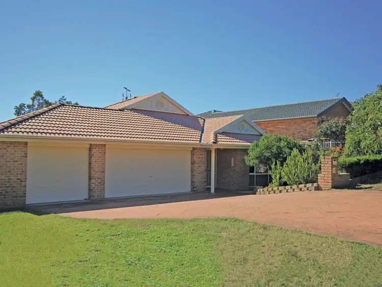 17 Hawkes Way, Boat Harbour NSW 2316