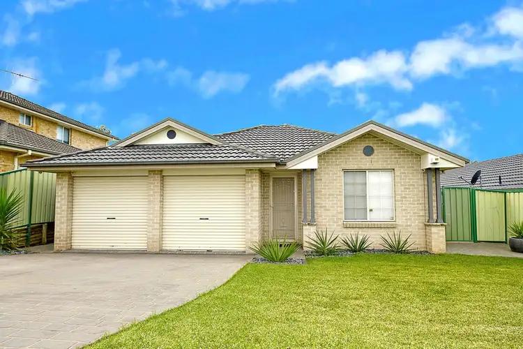 39 Knox Street, Glenmore Park NSW 2745