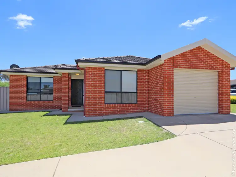 Main view of Homely unit listing, 1/26 Dove Street, Mount Austin NSW 2650