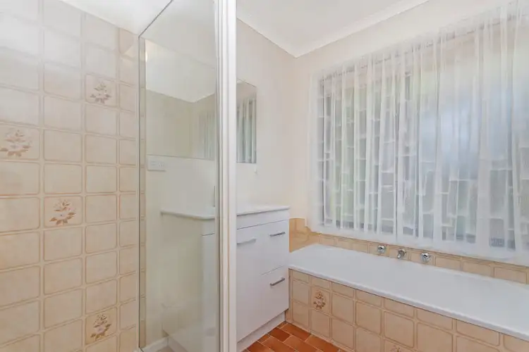 Sixth view of Homely house listing, 40 Byron Street, Hamilton VIC 3300