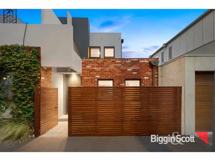 1/97 Cruikshank Street, Port Melbourne VIC 3207