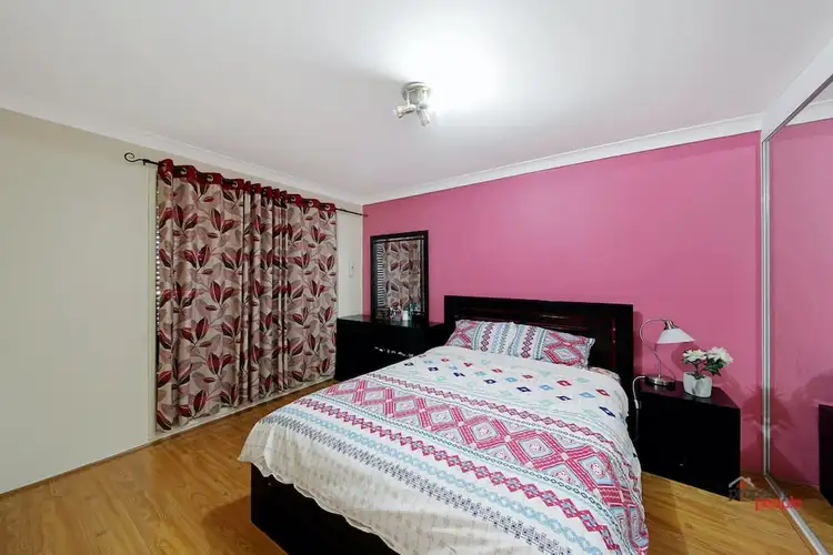 Fifth view of Homely semi-detached listing, 22 Fuchsia Crescent, Macquarie Fields NSW 2564