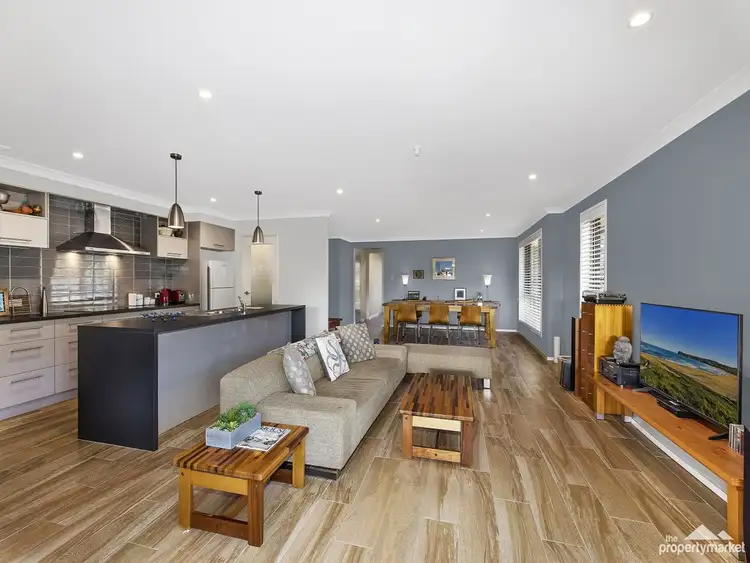 Third view of Homely house listing, 19 Mornington Circuit, Gwandalan NSW 2259