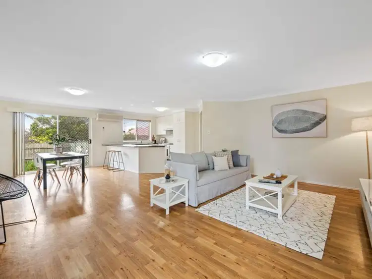 2/432 West Street, Kearneys Spring QLD 4350