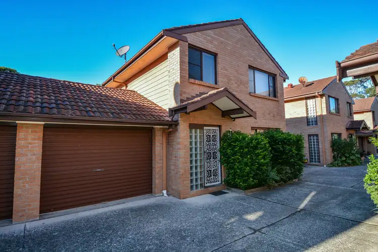 3/21 Grove Circuit, Lake Illawarra NSW 2528