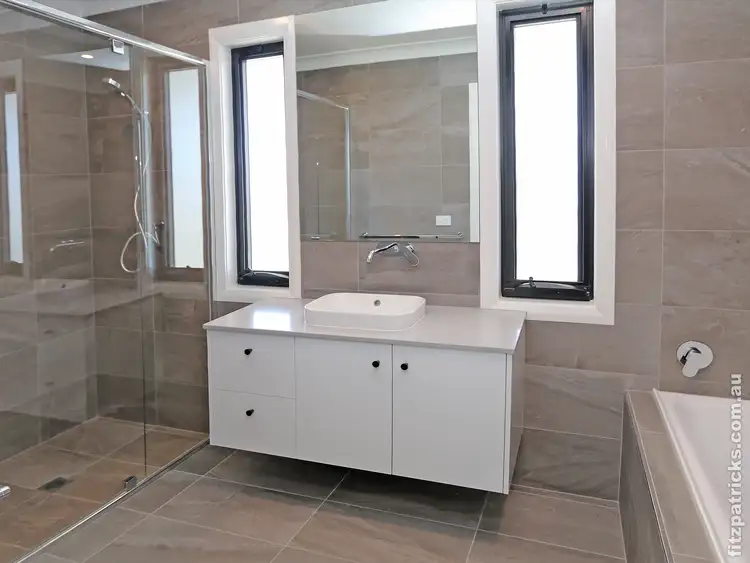 Sixth view of Homely unit listing, 2/80 Stirling Boulevard, Tatton NSW 2650