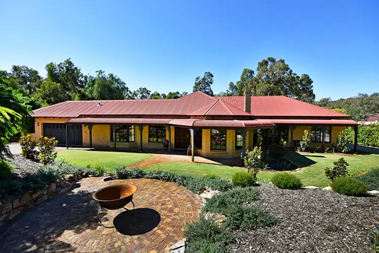 Second view of Homely house listing, 172 Hermitage Drive, The Vines WA 6069