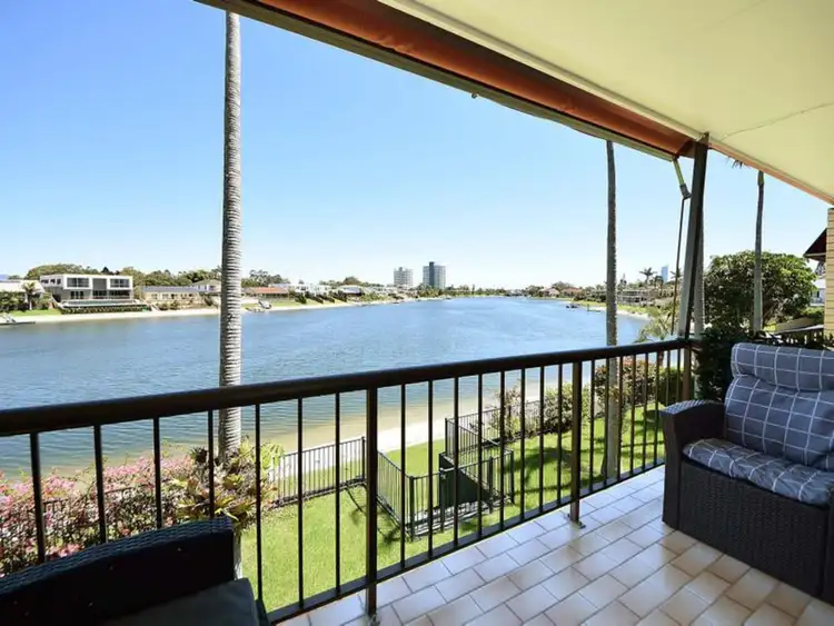 5/4 Aquila Court, Mermaid Waters QLD 4218