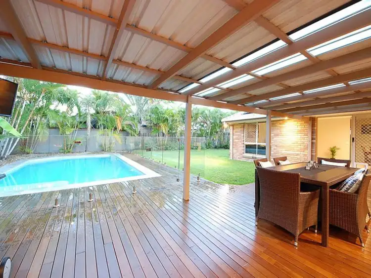 9 Thornleigh Crescent, Varsity Lakes QLD 4227