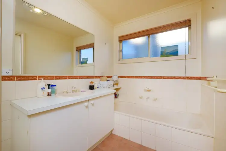 Sixth view of Homely house listing, 1 Newman Crescent, Wodonga VIC 3690