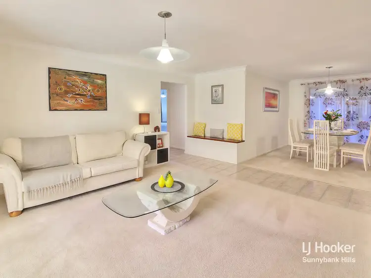 Fifth view of Homely house listing, 8 Silverdell Crescent, Parkinson QLD 4115