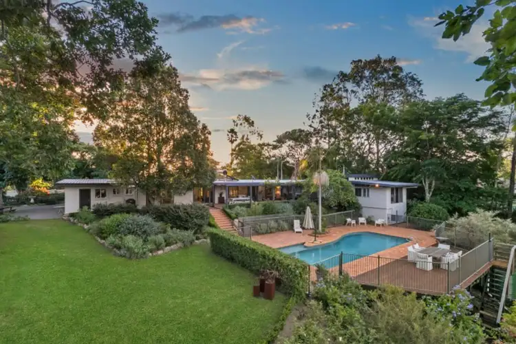 34 Woodfield Road, Pullenvale QLD 4069