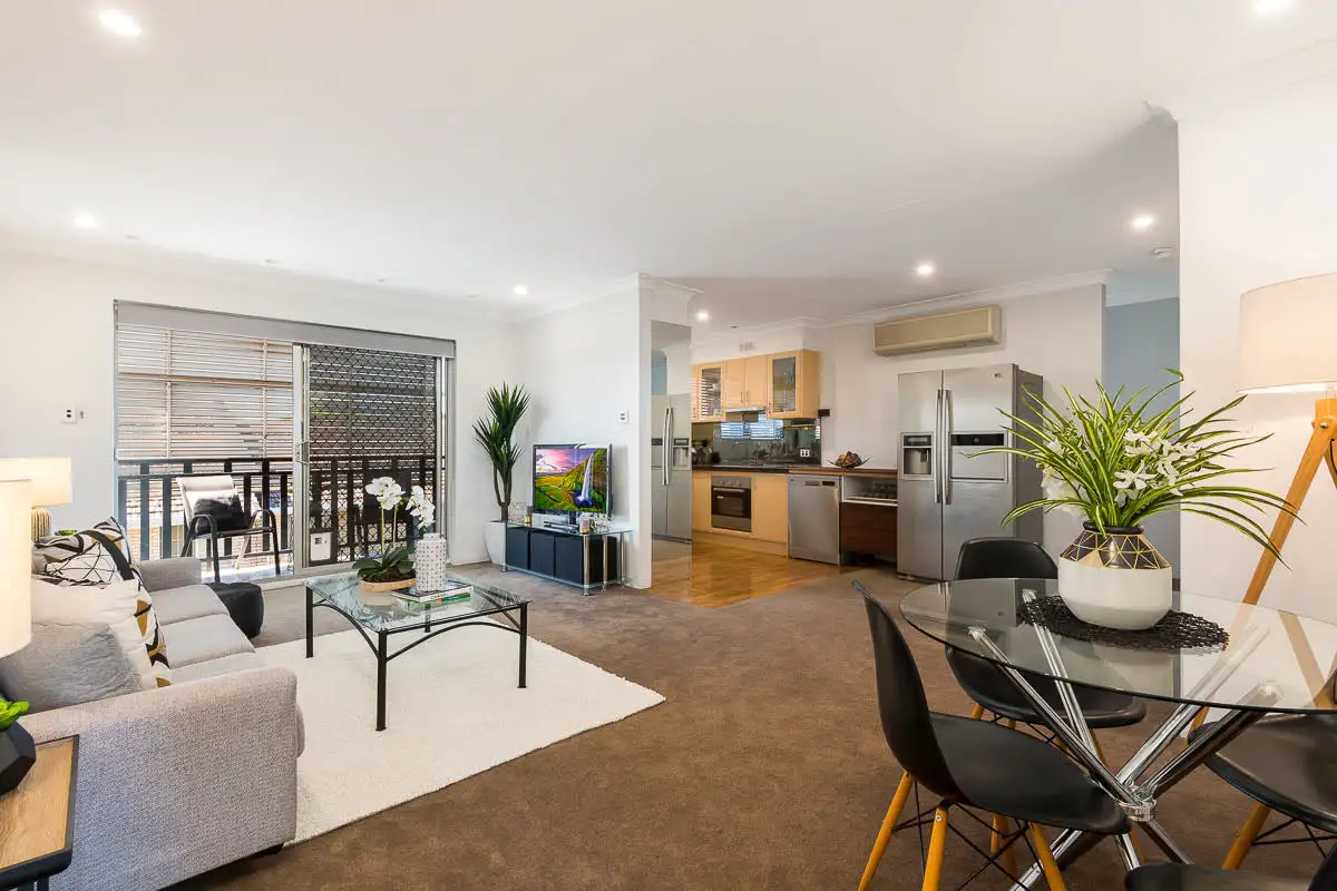 Main view of Homely unit listing, 4/19 Haig Street, Clayfield QLD 4011
