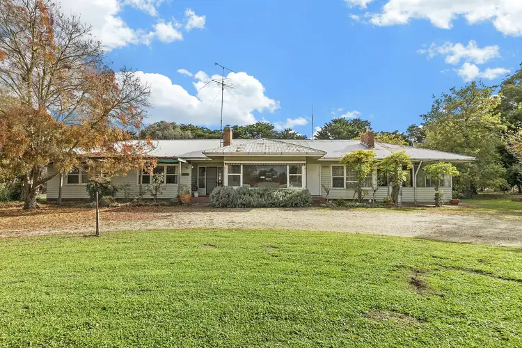 2 Karngun Crescent, Winchelsea VIC 3241