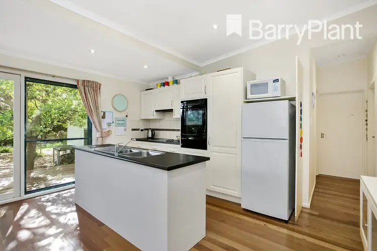 11 Warranilla Avenue, Rosebud VIC 3939