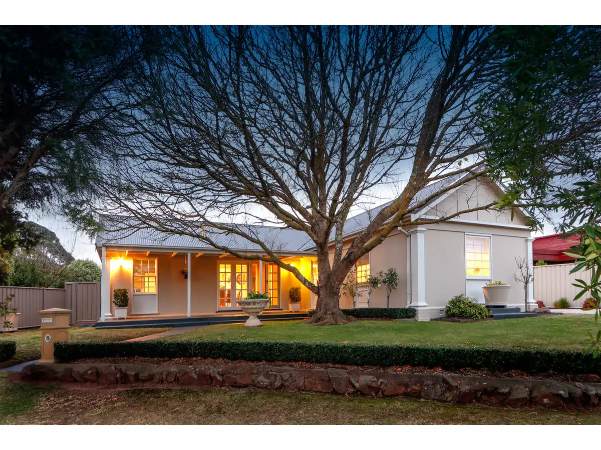 Main view of Homely house listing, 2 Ross Street, Sale VIC 3850