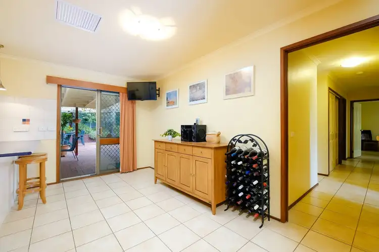 Sixth view of Homely house listing, 359 Woodstock Court, East Albury NSW 2640