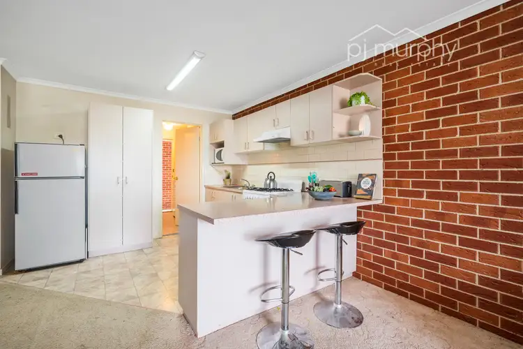 Fourth view of Homely unit listing, 2/3 Amalfi Drive, Lavington NSW 2641