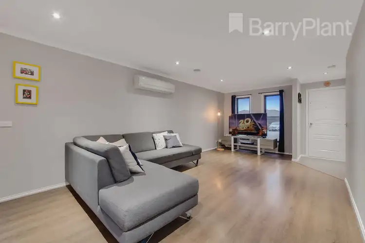Fourth view of Homely house listing, 33 Ayesha Rise, Pakenham VIC 3810