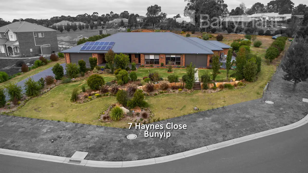 Main view of Homely house listing, 7 Haynes Close, Bunyip VIC 3815