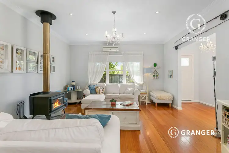 1A Moorfield Avenue, Rosebud VIC 3939