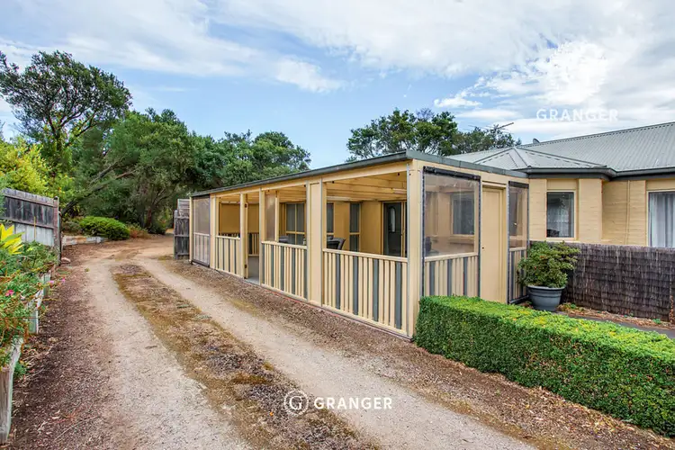 16 Booran Parade, Tootgarook VIC 3941