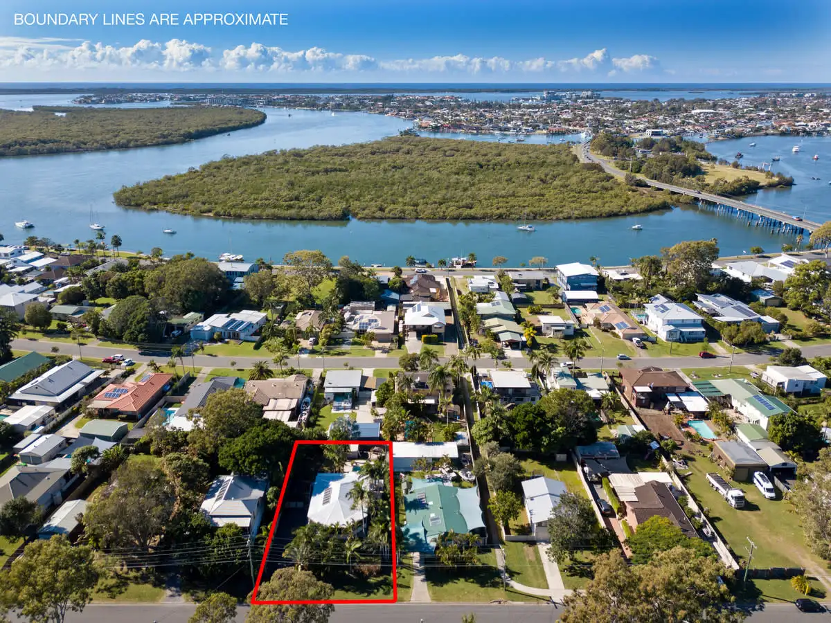 Main view of Homely house listing, 32 Crescent Avenue, Hope Island QLD 4212