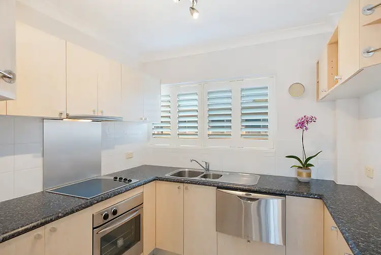 Second view of Homely apartment listing, 8/32 Bellevue Terrace, Clayfield QLD 4011