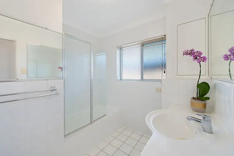 Fifth view of Homely apartment listing, 8/32 Bellevue Terrace, Clayfield QLD 4011