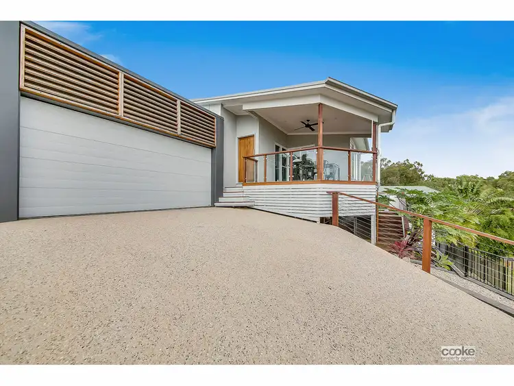 Second view of Homely house listing, 2 Flinders Court, Lammermoor QLD 4703