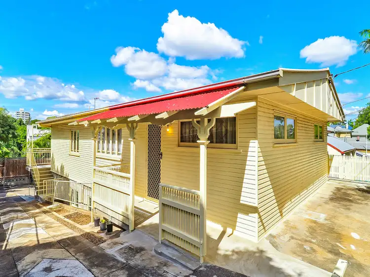 34 Hoogley Street