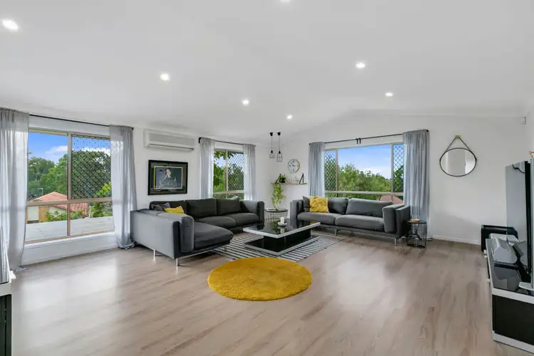 Second view of Homely house listing, 2 Garvie Place, Highland Park QLD 4211