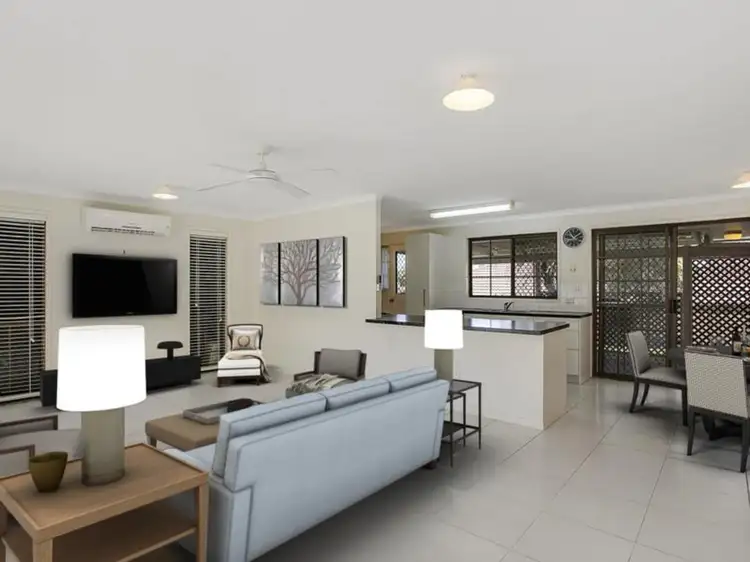 2/160 Bardon Avenue, Miami QLD 4220