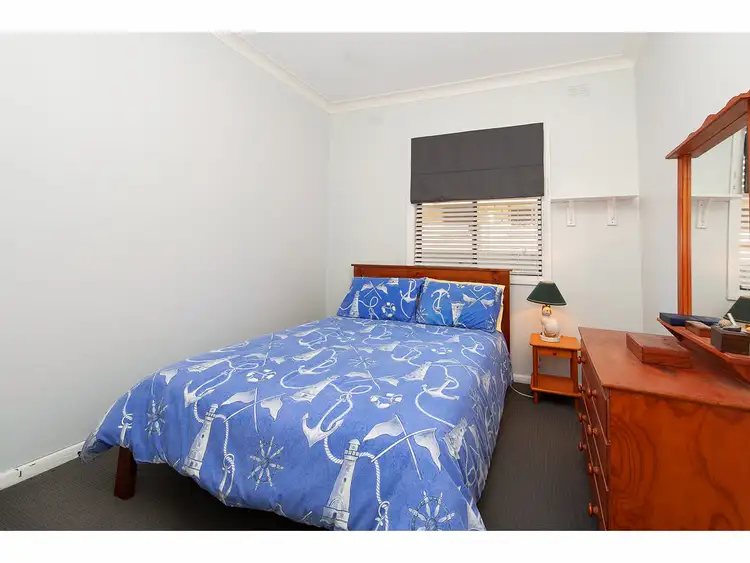 Sixth view of Homely unit listing, 1/486 McKenzie Street, Lavington NSW 2641