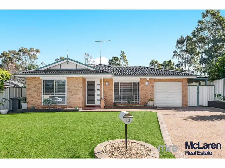 12 Fiveash Street, St Helens Park NSW 2560