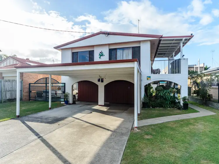 Main view of Homely house listing, 27 Bruce Avenue, Paradise Point QLD 4216