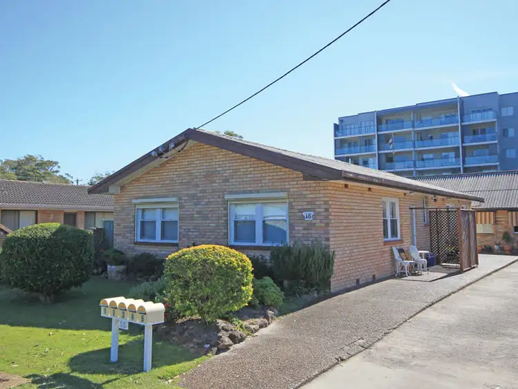 1/18 Messines Street, Shoal Bay NSW 2315