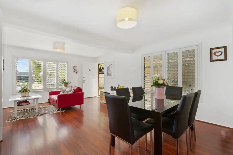 Main view of Homely house listing, 1/17 Eurimbula Court, Paradise Point QLD 4216